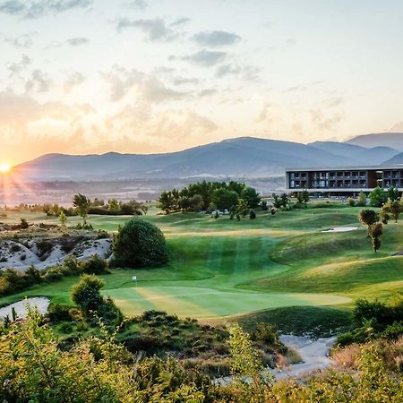​Exe Las Margas Golf Latas ภายนอก รูปภาพ