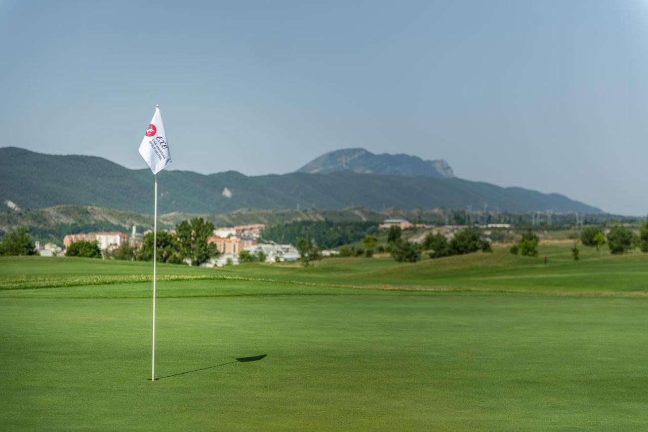 ​Exe Las Margas Golf Latas ภายนอก รูปภาพ
