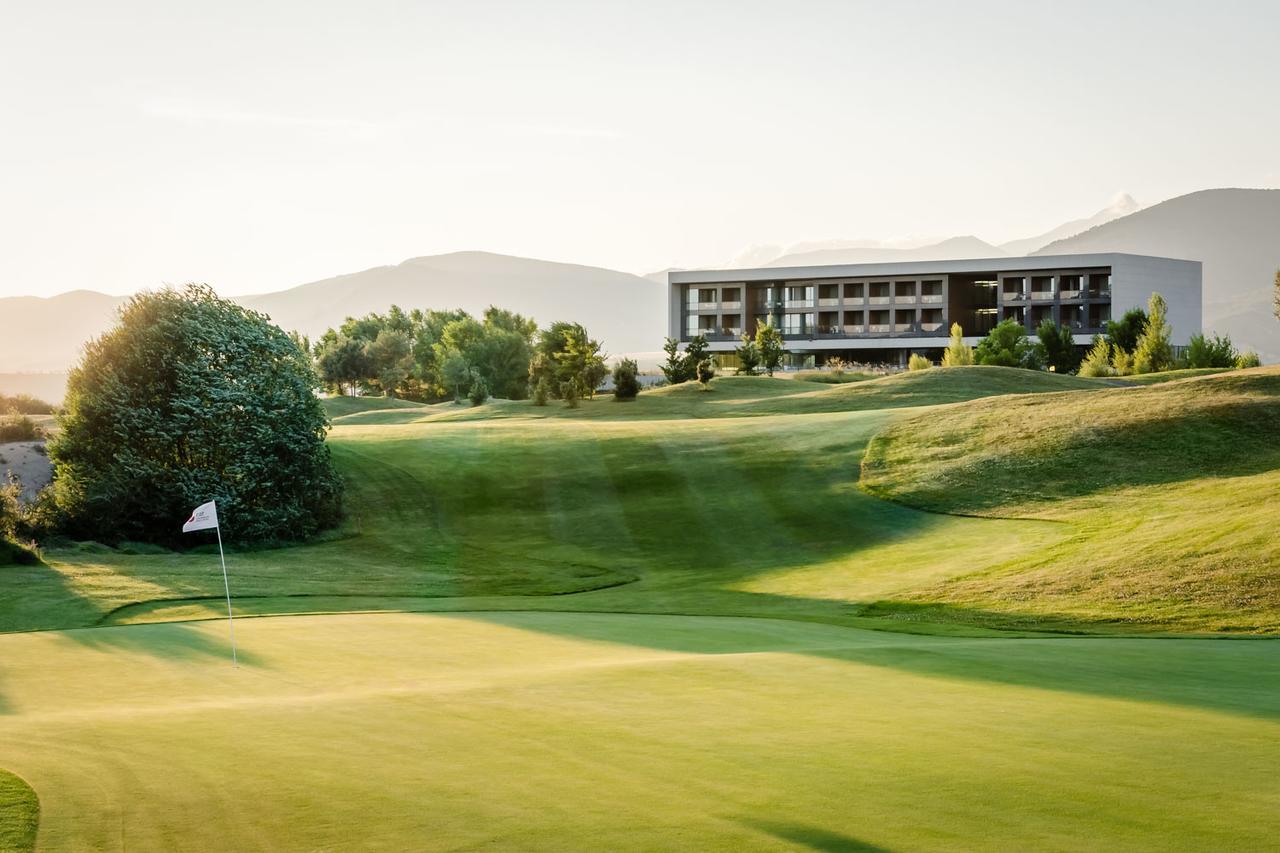 ​Exe Las Margas Golf Latas ภายนอก รูปภาพ