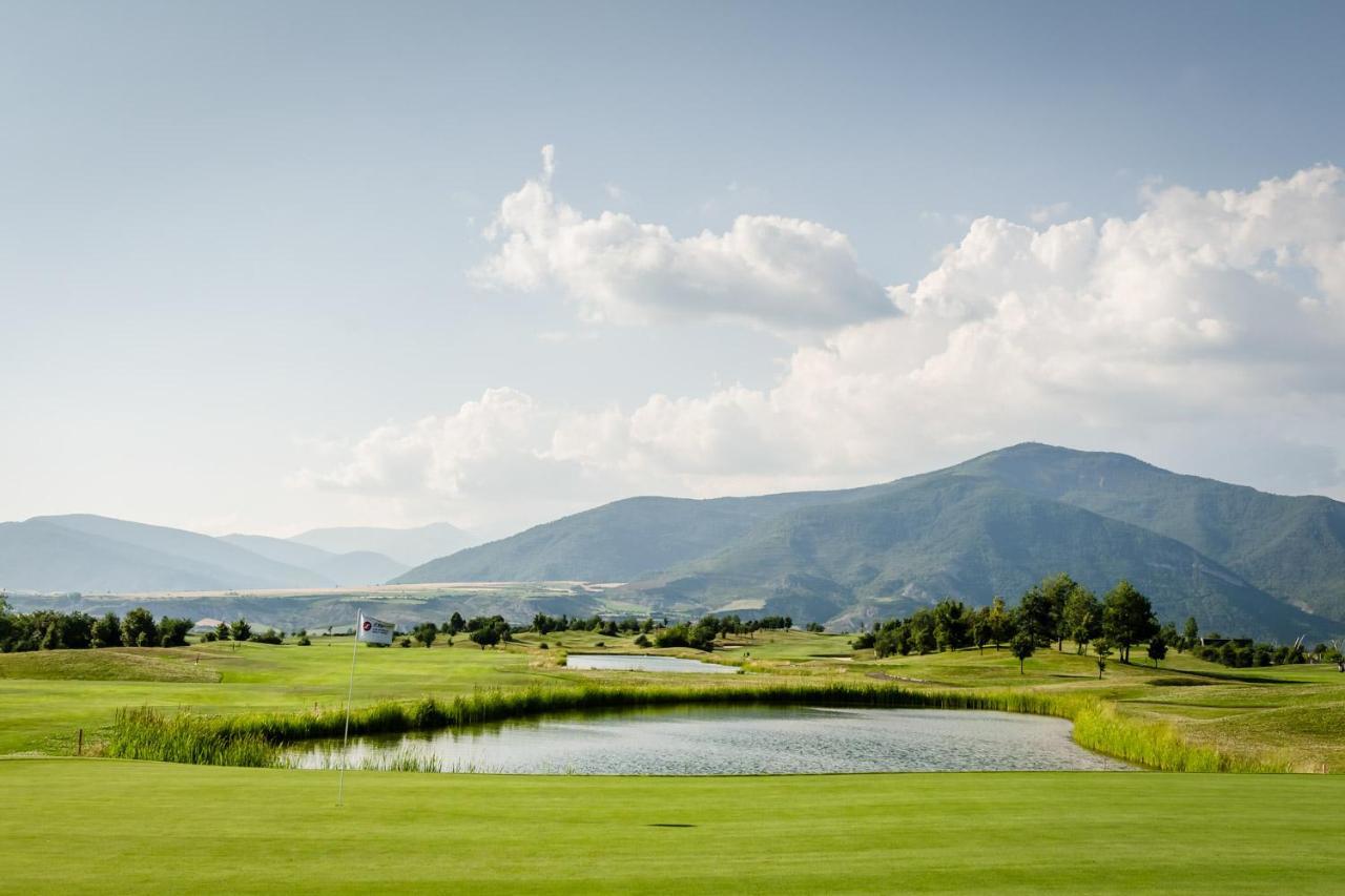 ​Exe Las Margas Golf Latas ภายนอก รูปภาพ